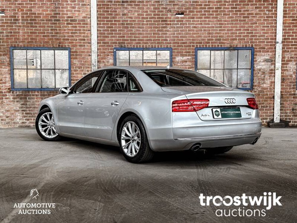 Audi A8 Lang 4.0 TFSI V8 435PS 2013