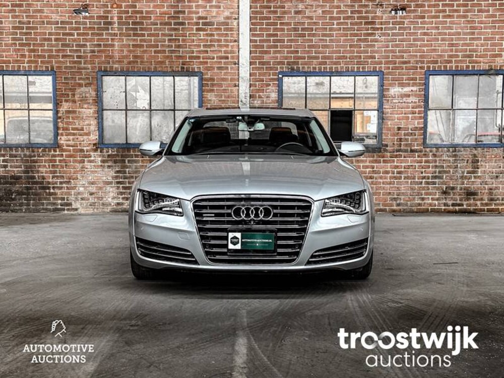 Audi A8 Lang 4.0 TFSI V8 435PS 2013