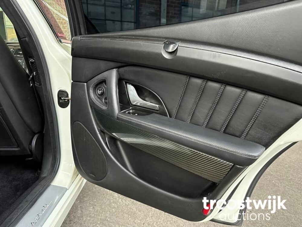 Maserati Quattroporte 4.2 V8 400hp 2007 -Youngtimer-