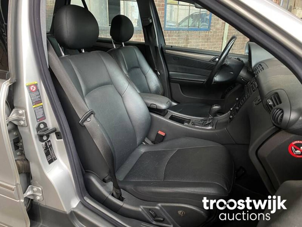 Mercedes-Benz C320 Elegance 4Matic C-klasse Combi  218 PS 2003, R-016-SV