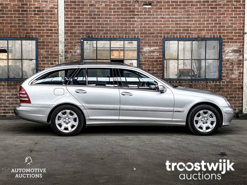 Mercedes-Benz C320 Elegance 4Matic C-klasse Combi  218 PS 2003, R-016-SV