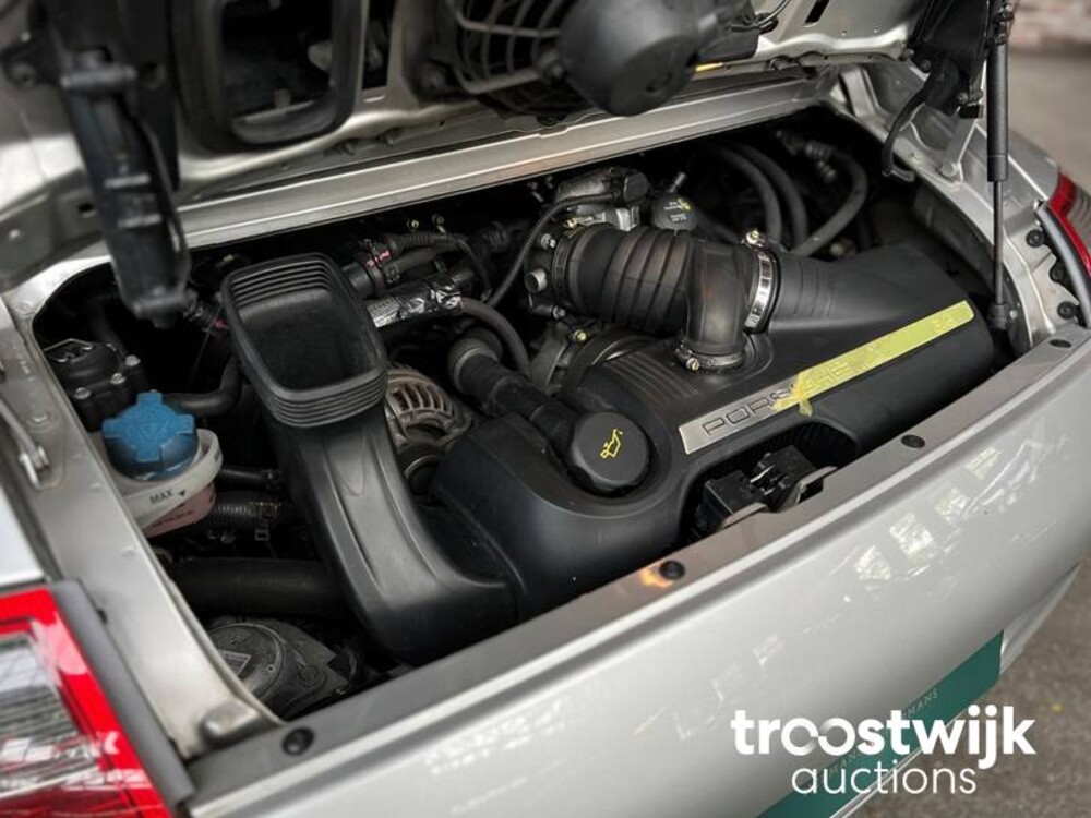 Porsche 911 996 Carrera 3.4 300hp 2000 -Youngtimer-