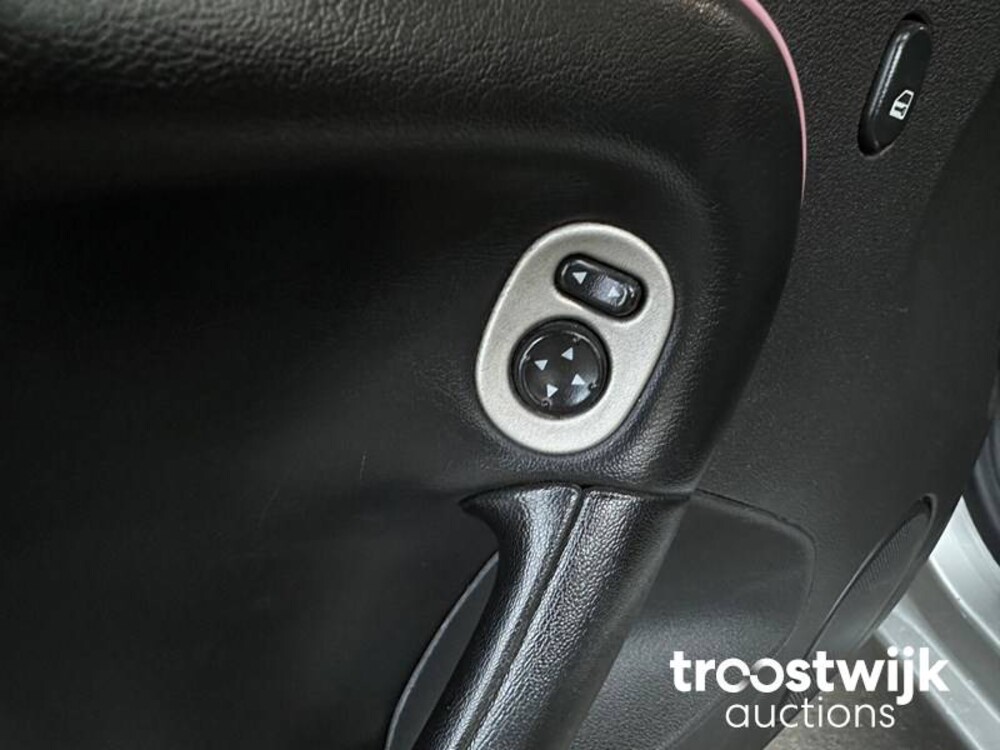 Pontiac Solstice GPX 2.0 Sidi Turbo 265PS 265PS 2008 Cabriolet