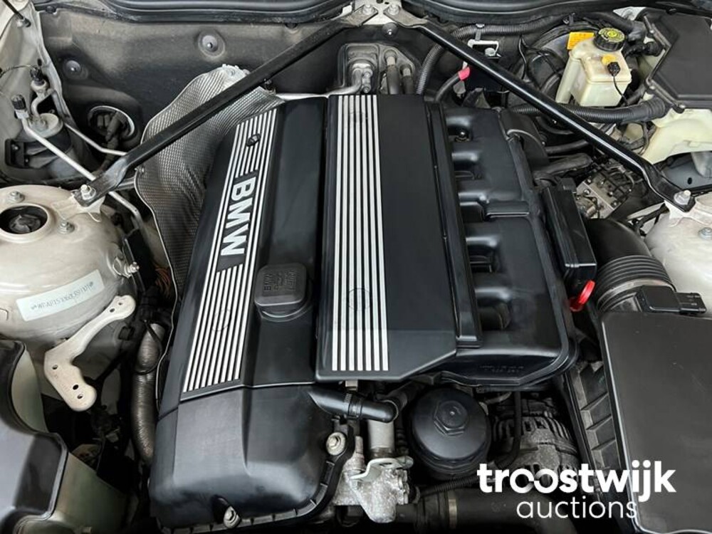 BMW Z4 Roadster 3.0i 231hp SMG 2004 -Youngtimer-