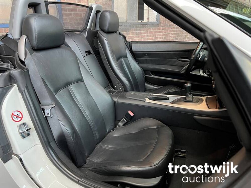 BMW Z4 Roadster 3.0i 231hp SMG 2004 -Youngtimer-