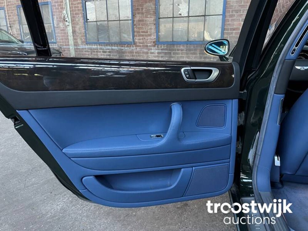 Bentley  Continental Flying Spur 6.0 W12 560hp 2008 -Youngtimer-