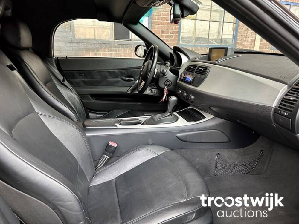 BMW Z4 Roadster 3.0si 265PS 2006 -Youngtimer-