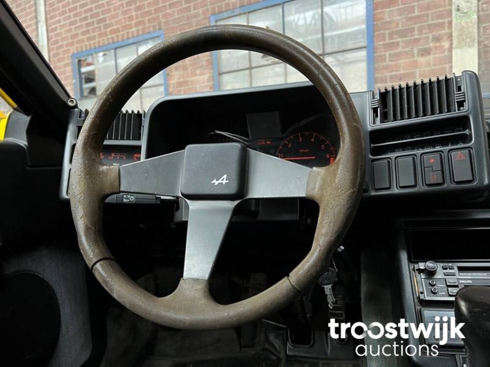 Renault Alpine 2.5 V6 Turbo Europa cup 200hp 1987, GR-BJ-77 -Youngtimer-