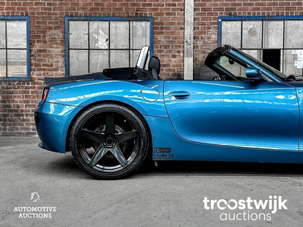 BMW Z4 Roadster 3.0 231PS 2004 SMG -Youngtimer-