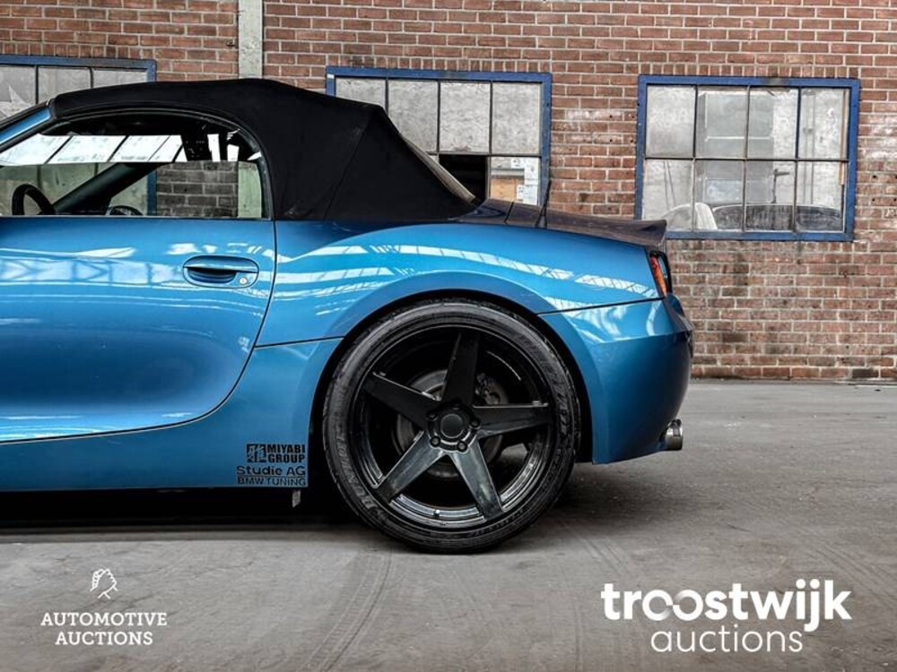 BMW Z4 Roadster 3.0 231PS 2004 SMG -Youngtimer-
