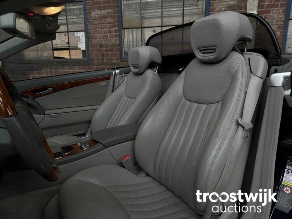 Mercedes-Benz SL500 5.5 SL-Klasse 388 PS 2008 SL-Klasse
