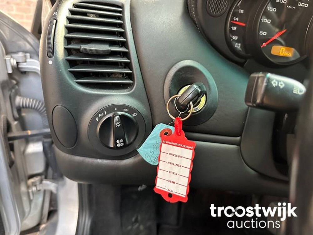 Porsche 911 996 Carrera 4S 3.6 320PS 2002 -Youngtimer-