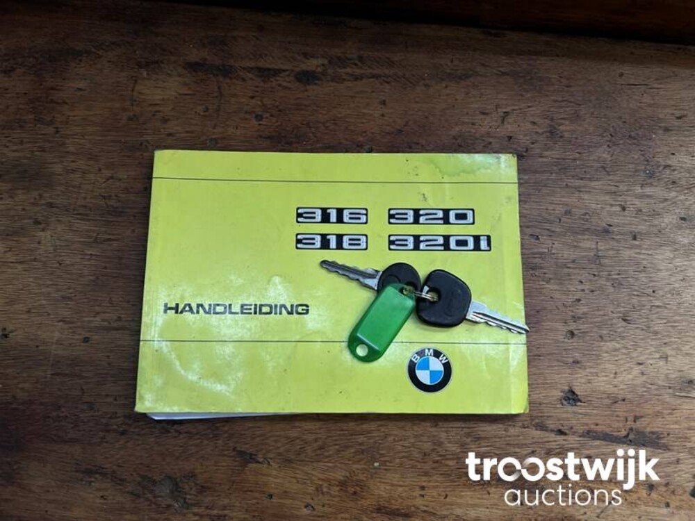 BMW 318 E21  98 PS 1977, 80-YA-62