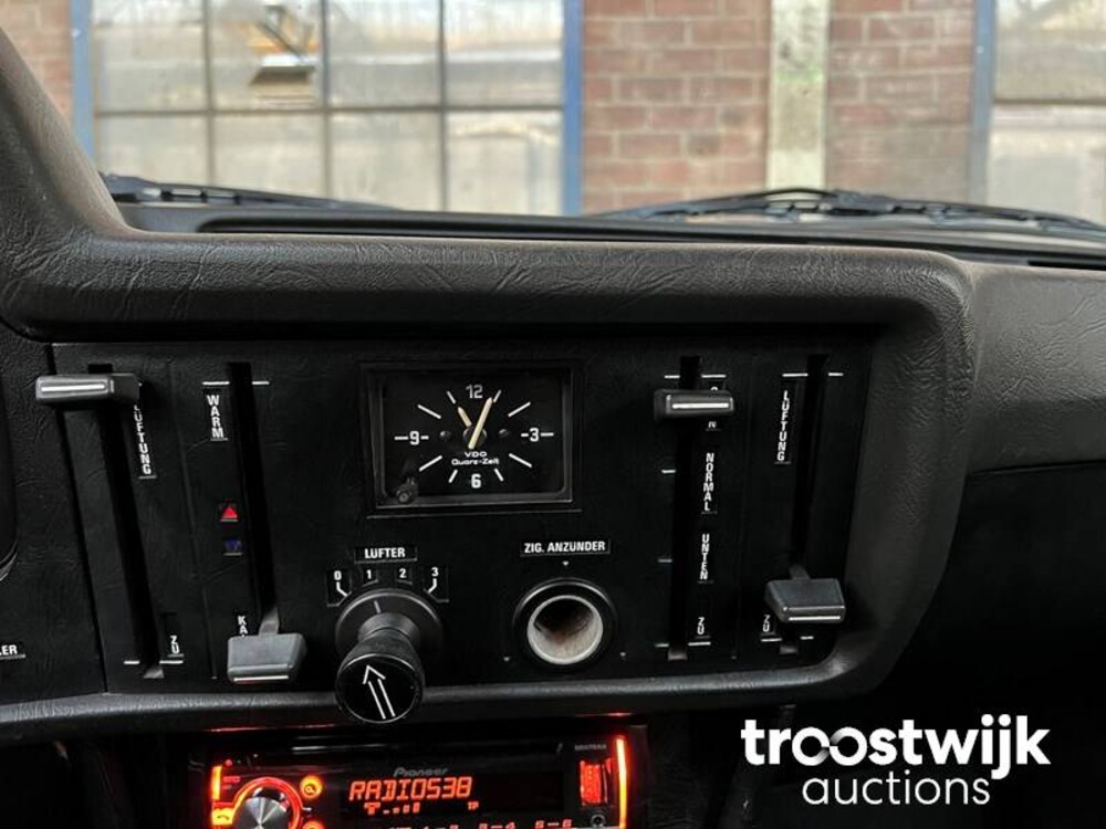 BMW 318 E21  98 PS 1977, 80-YA-62