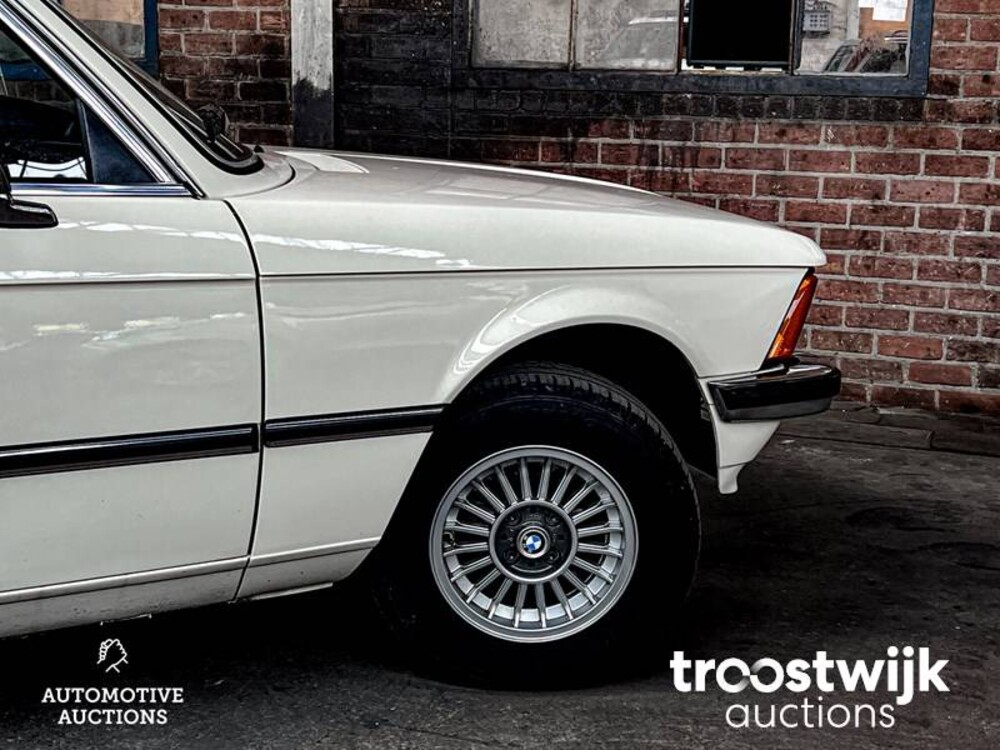 BMW 318 E21  98 PS 1977, 80-YA-62