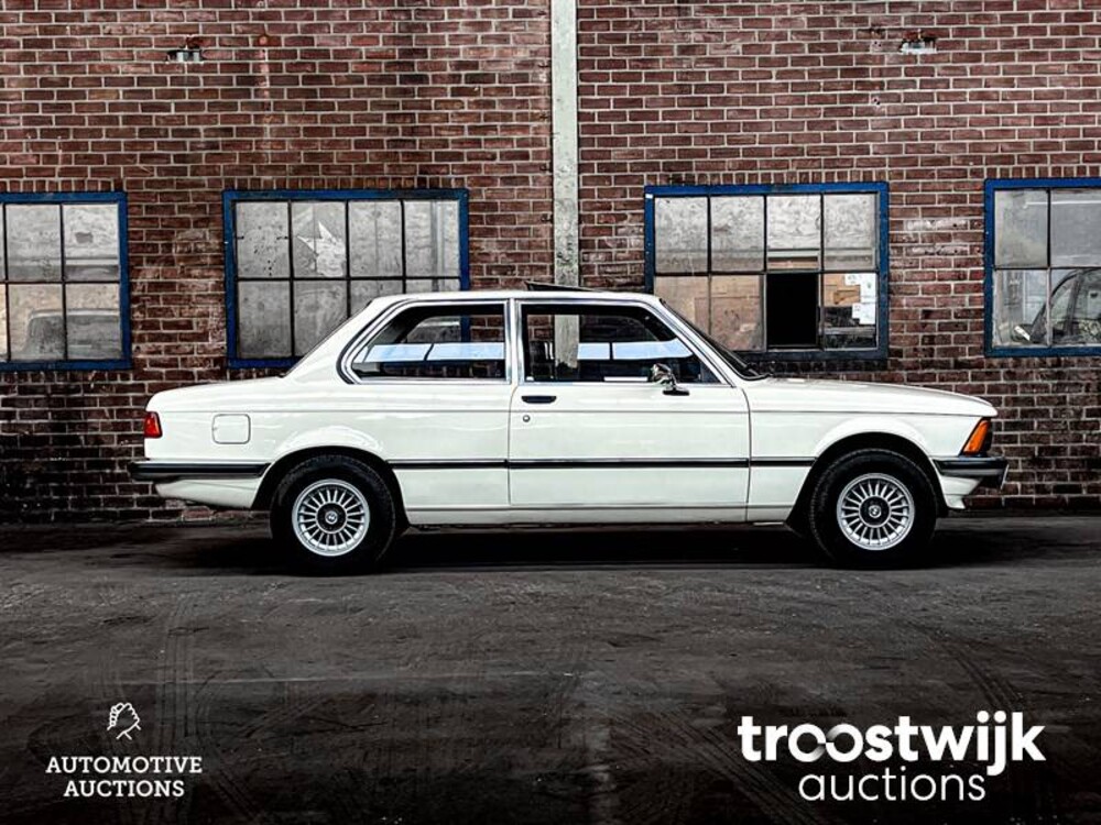 BMW 318 E21  98 PS 1977, 80-YA-62