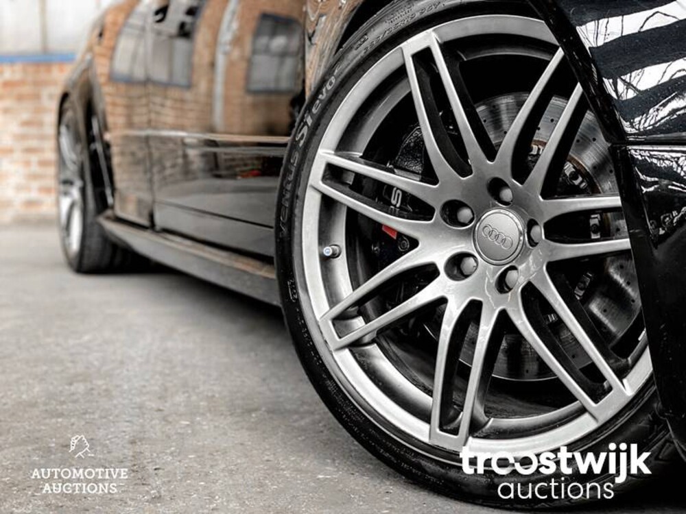 Audi RS4 4.2 V8 Quattro Sedan 420PS 2008 -Youngtimer-