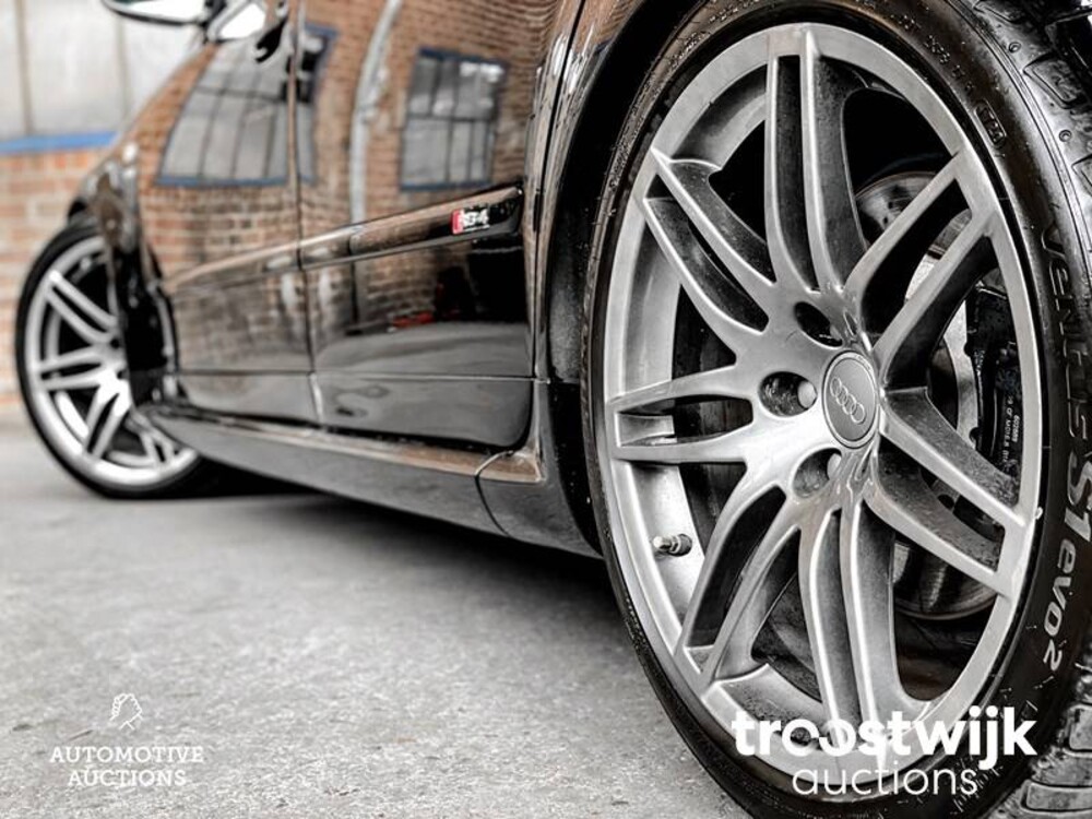 Audi RS4 4.2 V8 Quattro Sedan 420PS 2008 -Youngtimer-