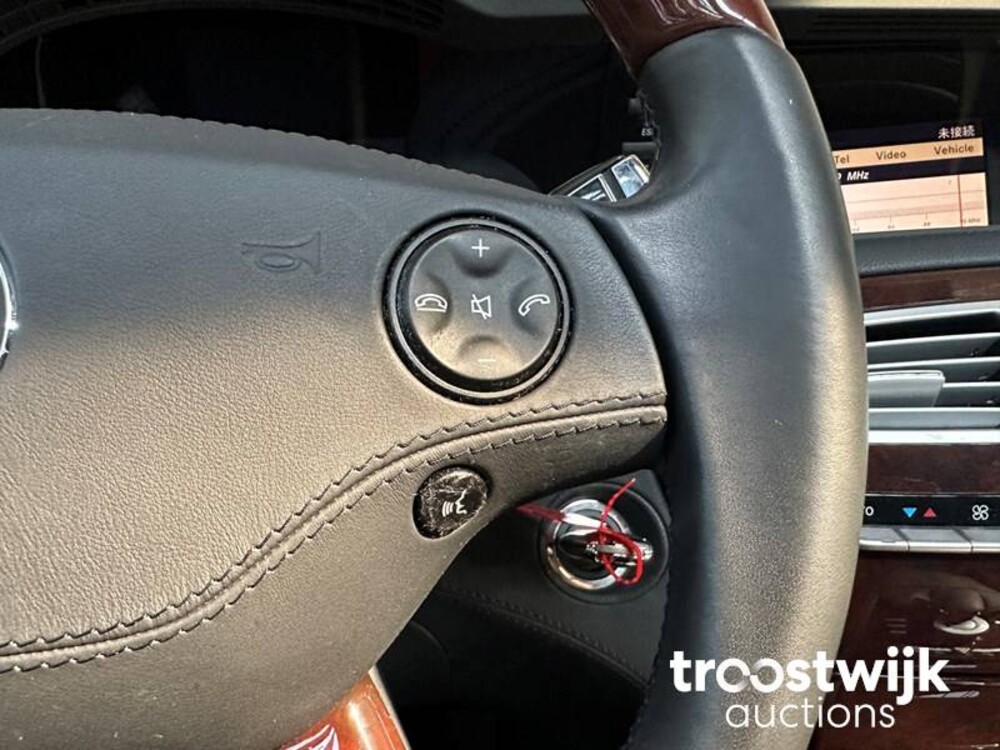 Mercedes-Benz  CL500 5.5 V8 388hp 2007 -Youngtimer-