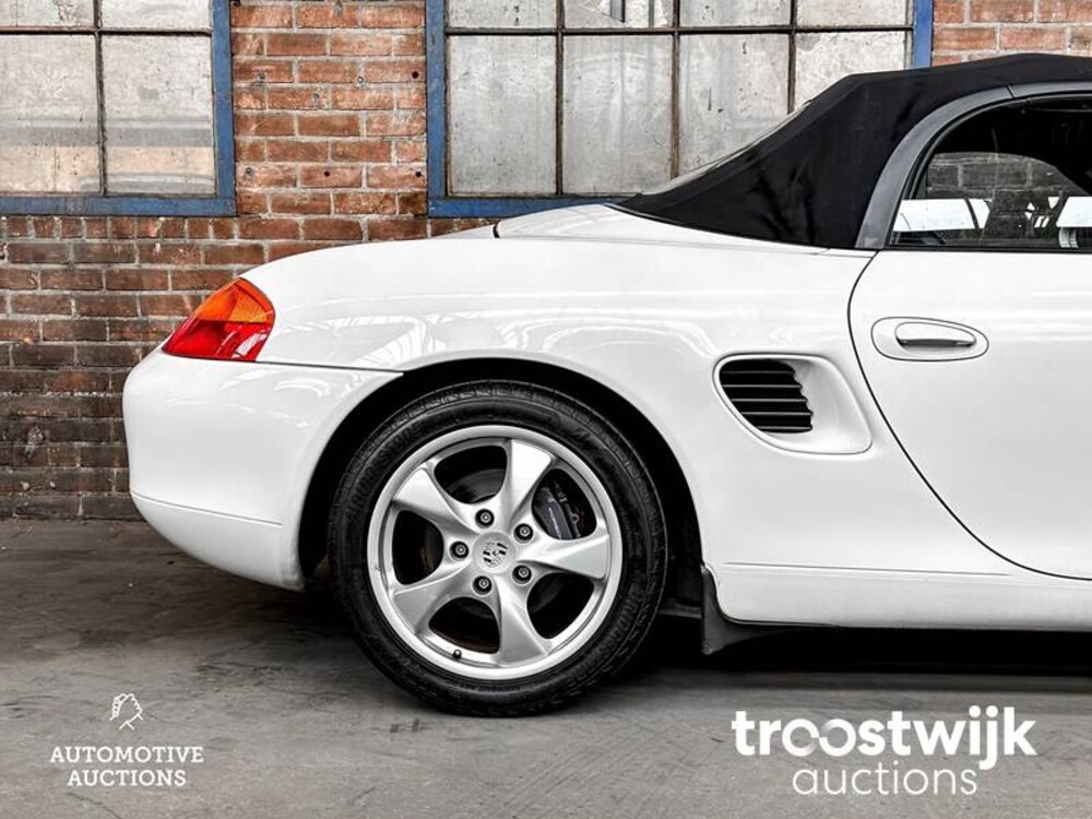 Porsche Boxster 986 2.7 220hp 2002 -Youngtimer-