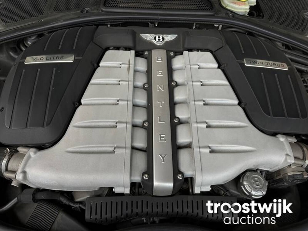 Bentley Continental Flying Spur 6.0 W12 560PS 2007 -Youngtimer