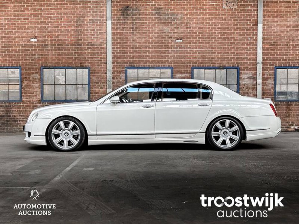 Bentley Continental Flying Spur 6.0 W12 560PS 2007 -Youngtimer