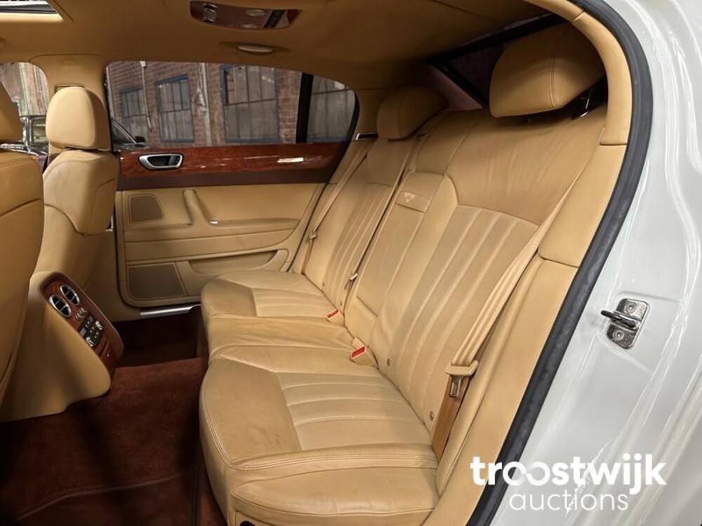 Bentley Continental Flying Spur 6.0 W12 560PS 2007 -Youngtimer