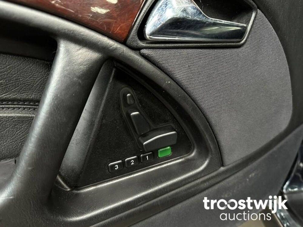 Mercedes-Benz SL500 V8 R129 Convertible 306hp 1996