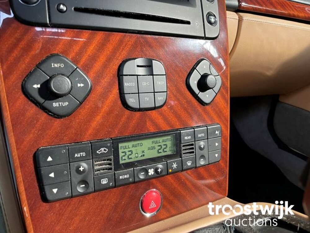 Maserati Quattroporte 4.2 V8  400pk 2007 -Youngtimer- ZF