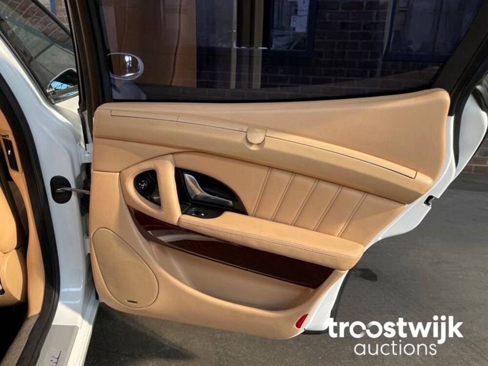 Maserati Quattroporte 4.2 V8  400pk 2007 -Youngtimer- ZF