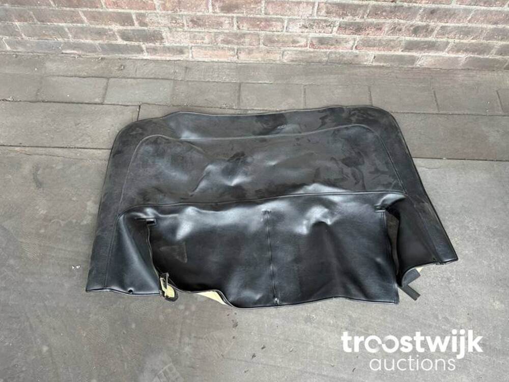 Alfa Romeo Spider 2.0 Veloce 128hp 1984, JD-XP-73