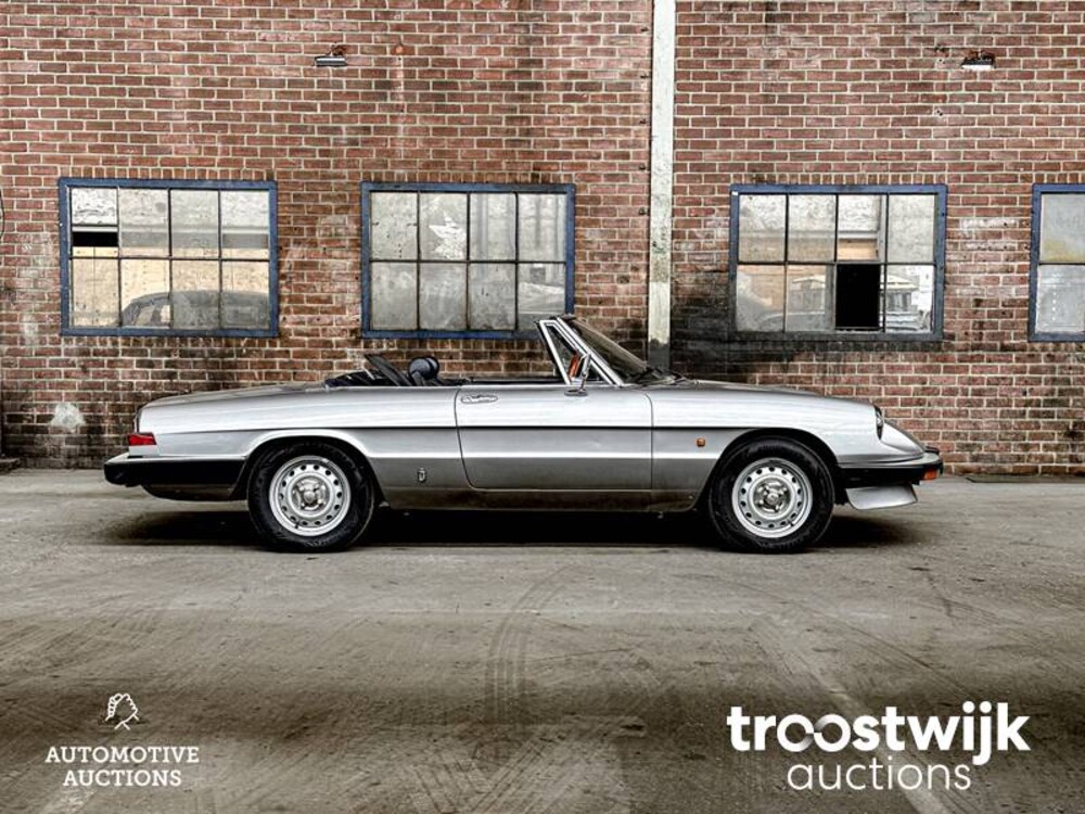 Alfa Romeo Spider 2.0 Veloce 128hp 1984, JD-XP-73