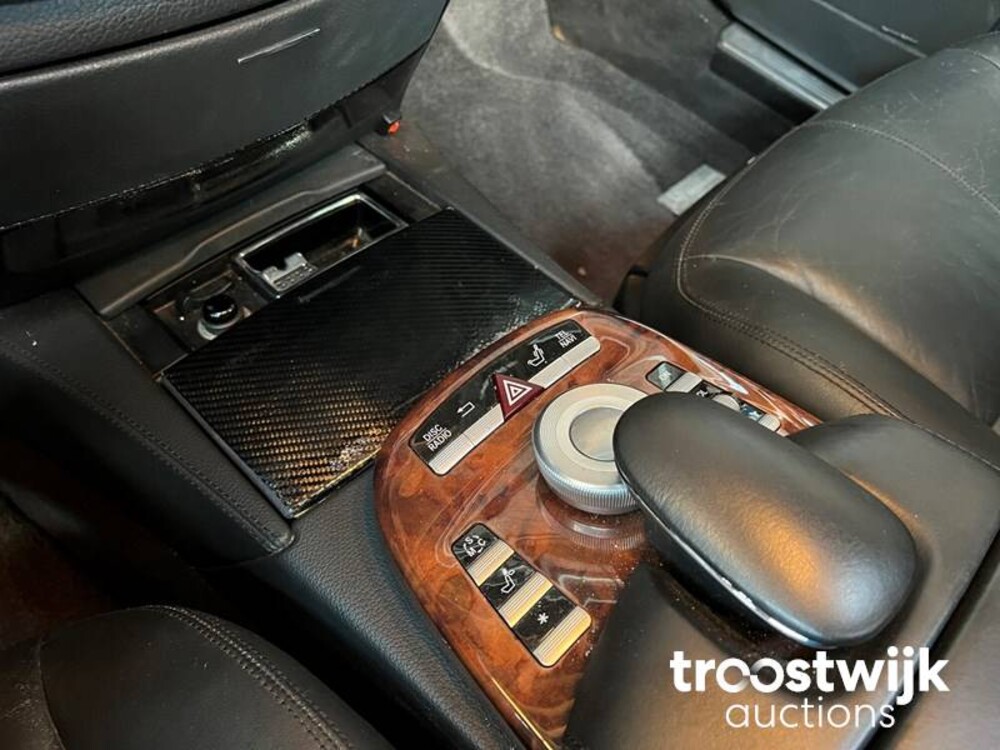 Mercedes-Benz S500 Lang 5.5 V8 388hp 2006 -Youngtimer-