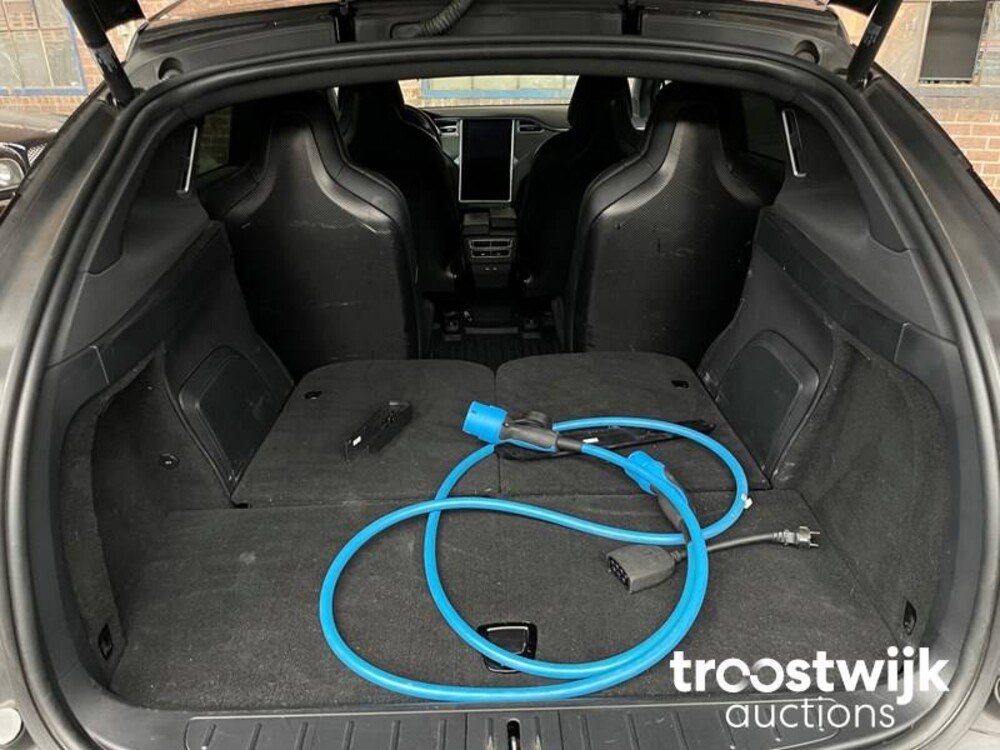 Tesla Model X 90D Performance 6p. FREE-CHARGING 469pk 2016, PK-084-Z