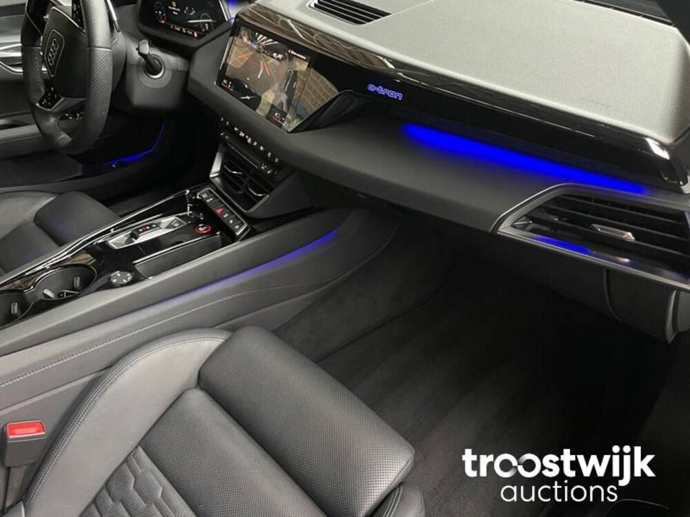 Audi e-tron GT 93 kWh 476pk 2021, N-117-GH
