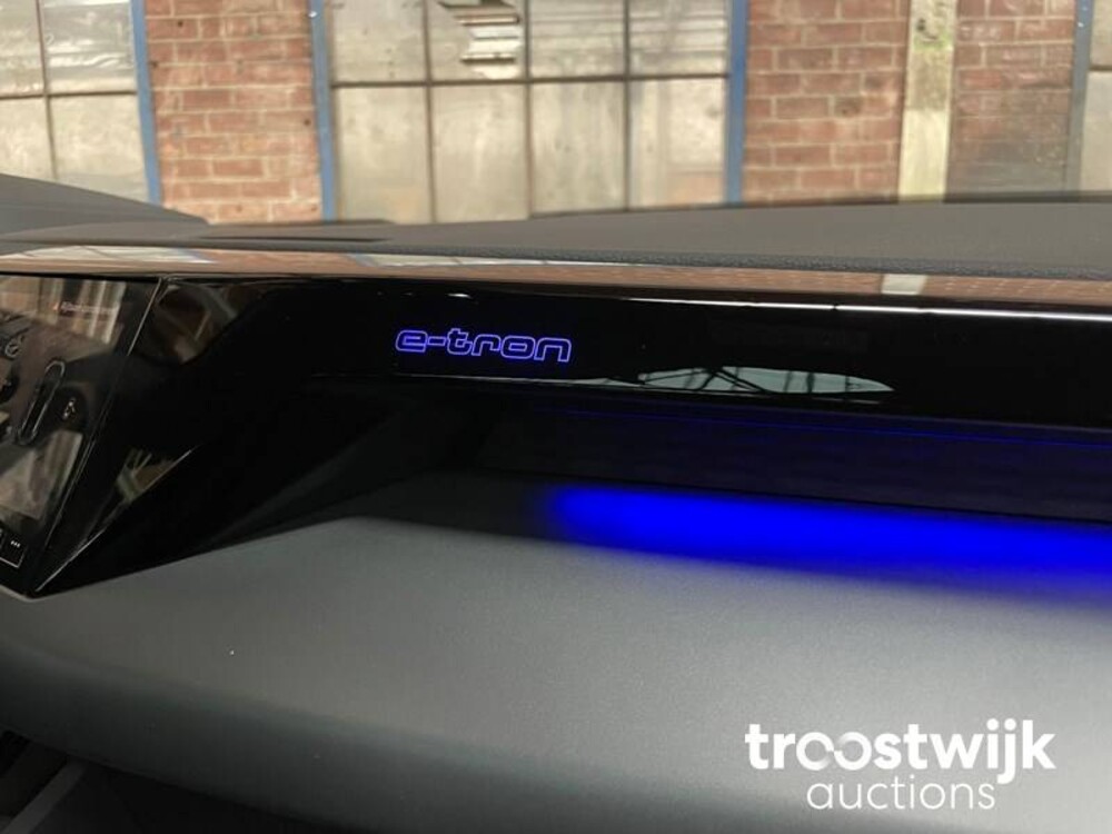 Audi e-tron GT 93 kWh 476pk 2021, N-117-GH