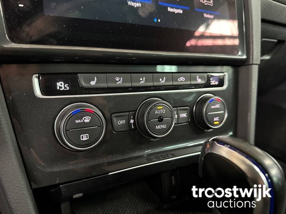 Volkswagen Golf e-Golf 136pk 2019, G-751-BT