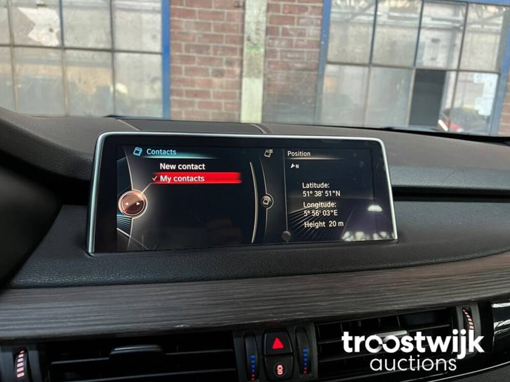 BMW X5 xDrive50i 7-Persoons 449PS 2014