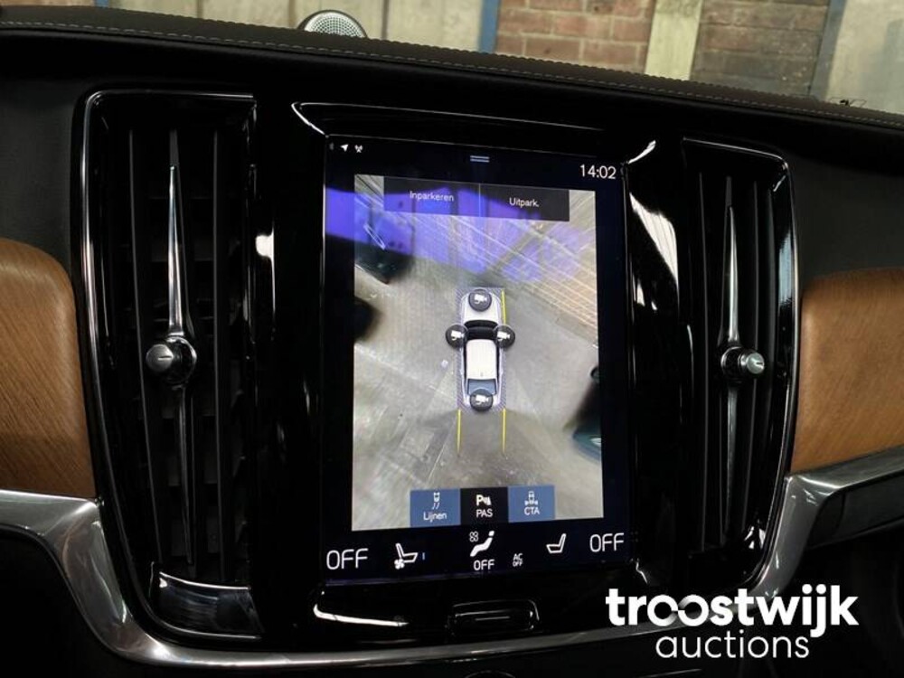 Volvo S90 2.0 T8 AWD Inscription 320PS 2017, ZL-677-D