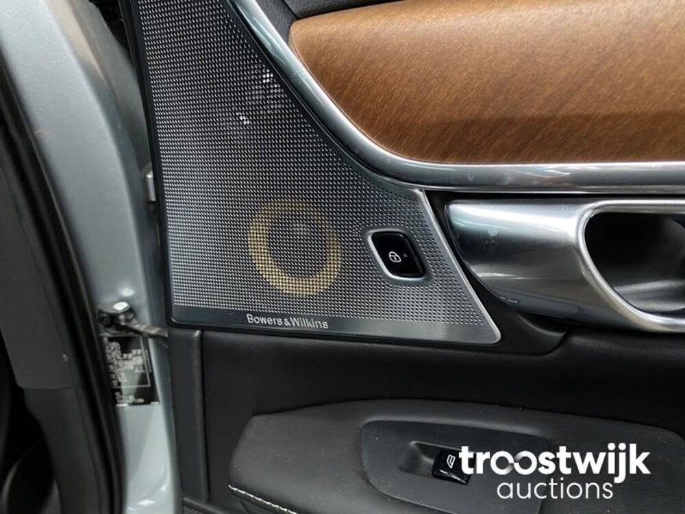 Volvo S90 2.0 T8 AWD Inscription 320PS 2017, ZL-677-D