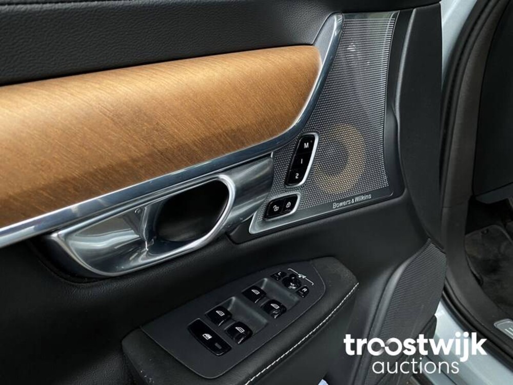 Volvo S90 2.0 T8 AWD Inscription 320PS 2017, ZL-677-D