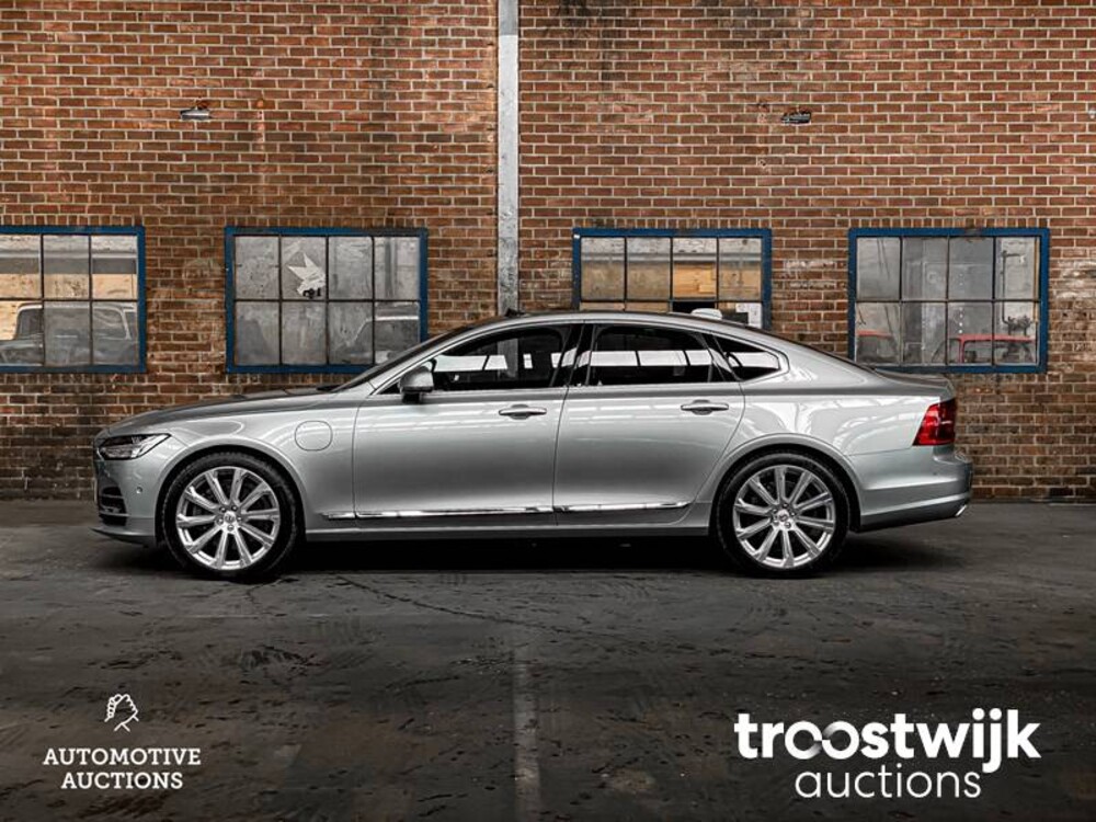 Volvo S90 2.0 T8 AWD Inscription 320PS 2017, ZL-677-D