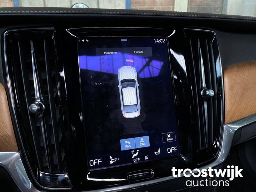 Volvo S90 2.0 T8 AWD Inscription 320PS 2017, ZL-677-D