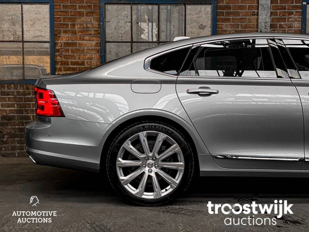 Volvo S90 2.0 T8 AWD Inscription 320PS 2017, ZL-677-D
