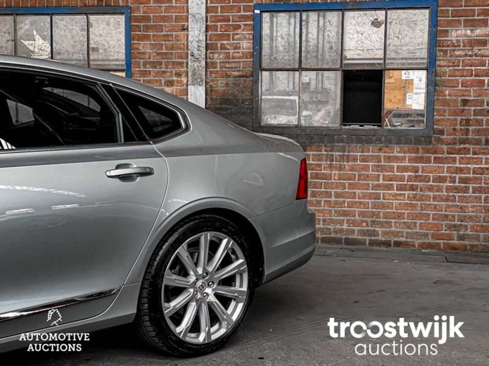Volvo S90 2.0 T8 AWD Inscription 320PS 2017, ZL-677-D