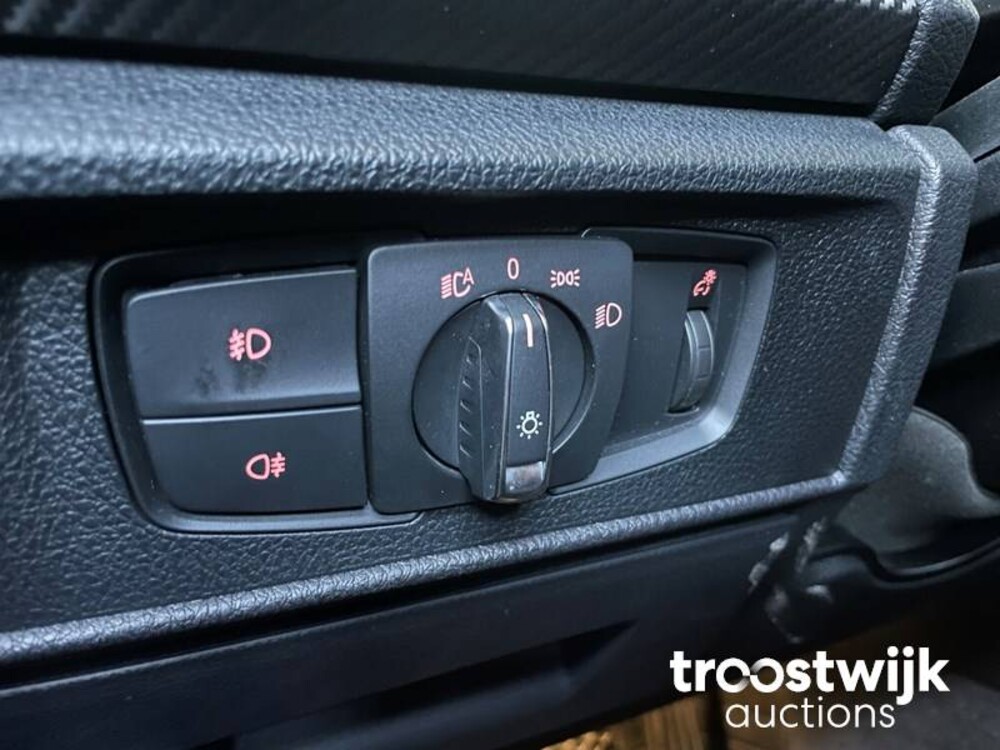 BMW 118i Business 1-serie 170 PS 2011, N-684-XK