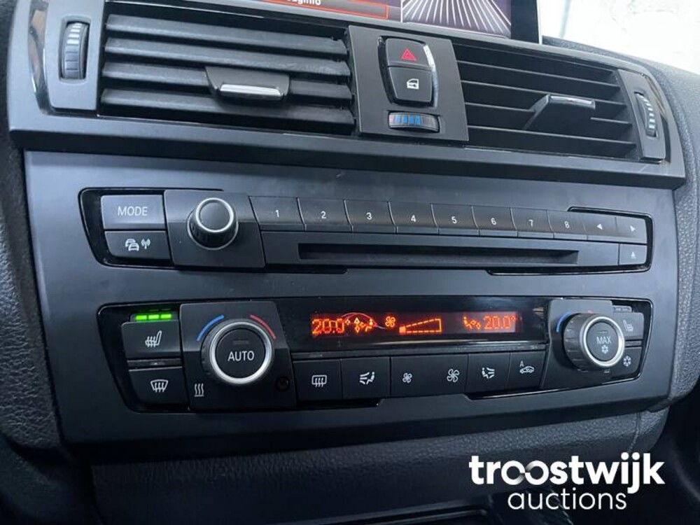 BMW 118i Business 1-serie 170 PS 2011, N-684-XK