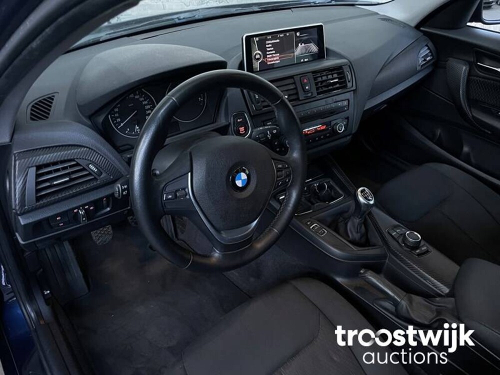 BMW 118i Business 1-serie 170 PS 2011, N-684-XK