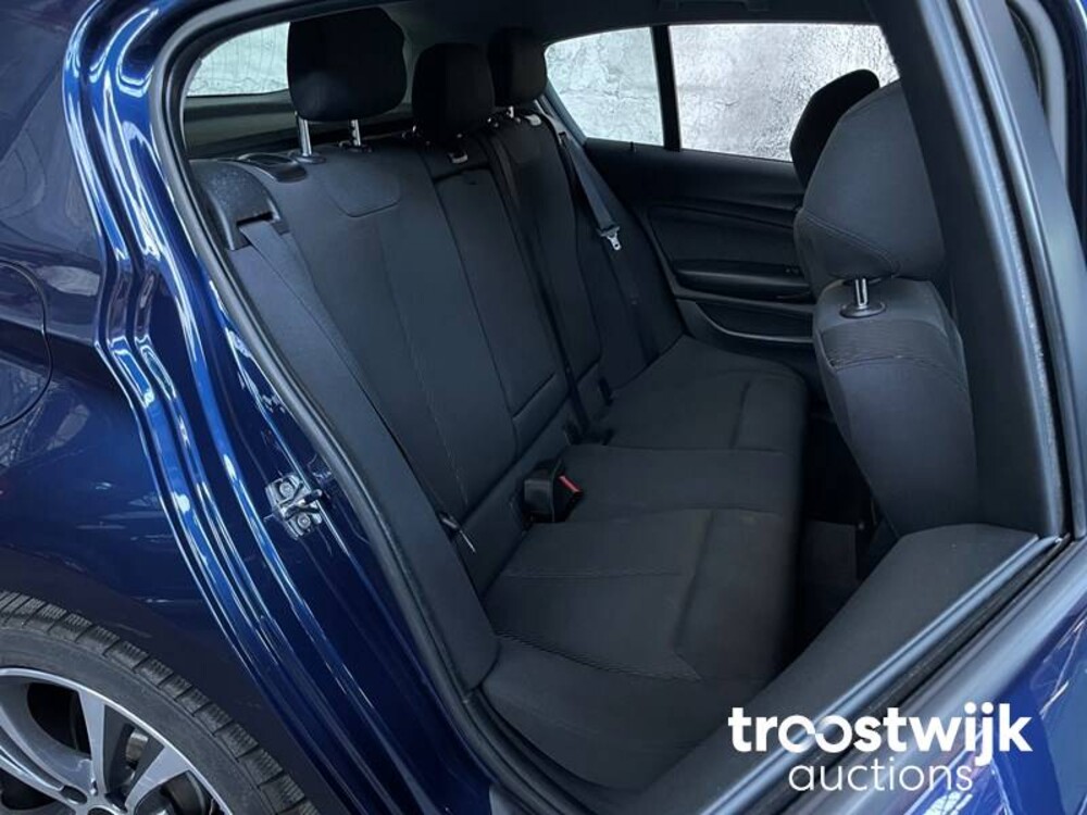 BMW 118i Business 1-serie 170 PS 2011, N-684-XK