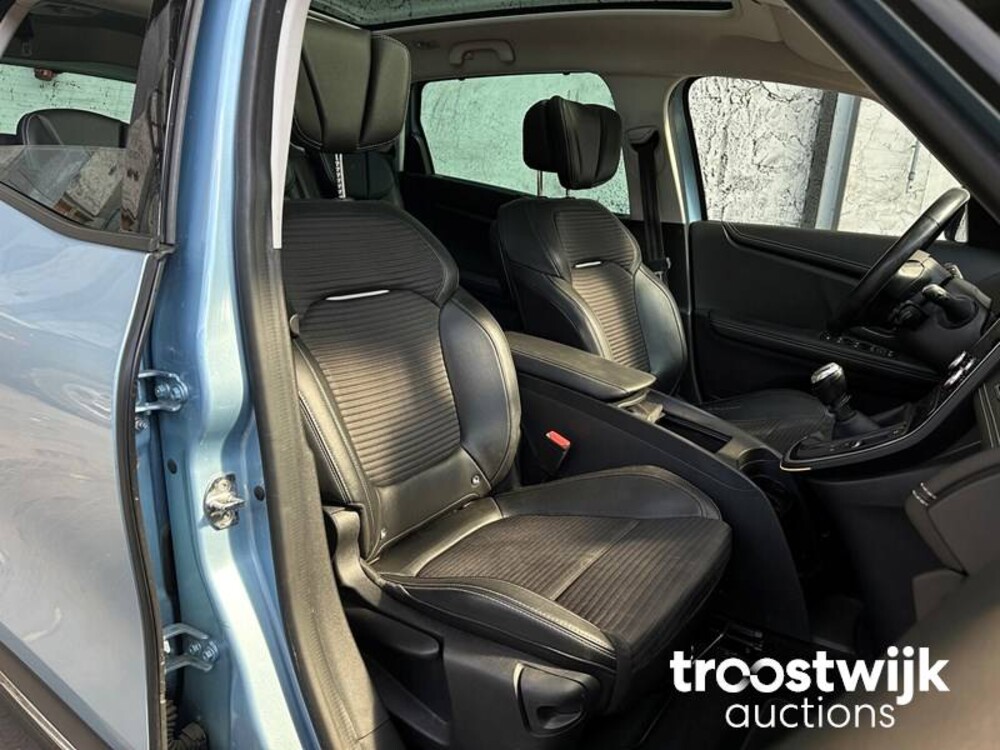 Renault Grand Scenic 1.2 TCe Bose 7persoons 132hp 2017 -Orig. NL-, NH-513-R